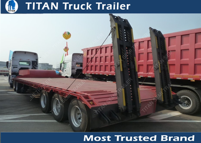 Low loading height lowboy gooseneck trailers with 2 / 3.5 inch bolted type Kingpin supplier