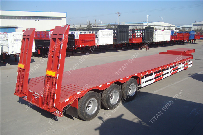 Tri - axle heavy duty utility low bed  trailer 60 tons with ramps and fuwa axles supplier