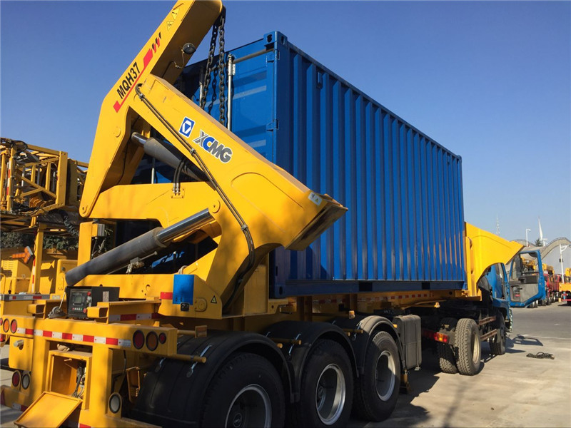 Steel side loading trailer side lifter truck with XCMG cranes supplier