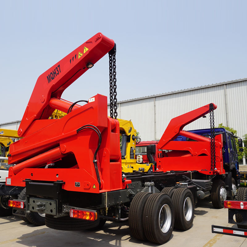 TITAN self loading container truck for loading 20ft container supplier