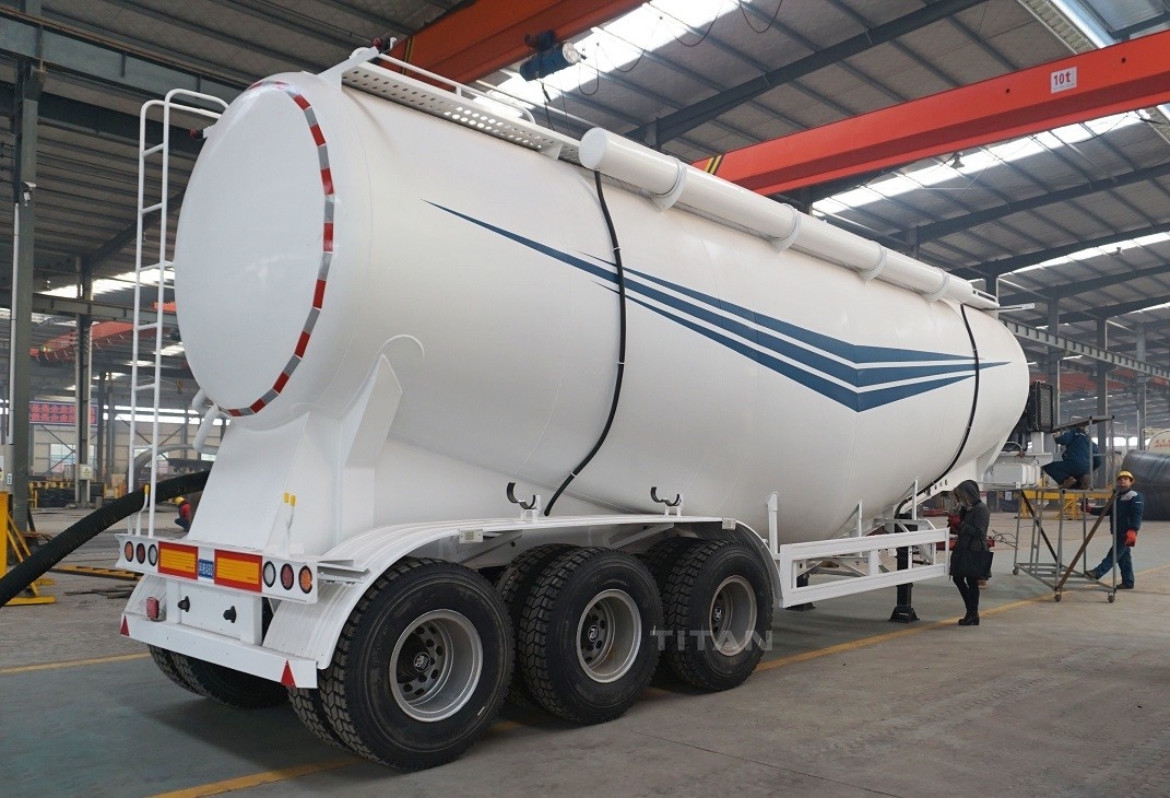 Titan Vehicle 3 axle bulk cement trailer with diesel engine fly ash bulk trailer supplier