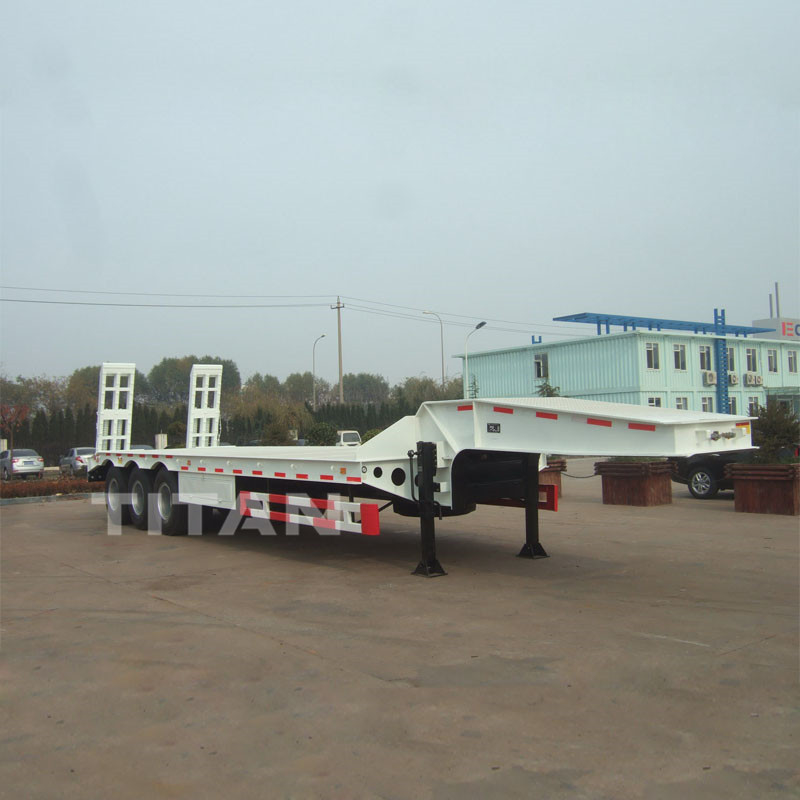 Heavy duty tri-axle excavator low bed trailer 60 tons supplier
